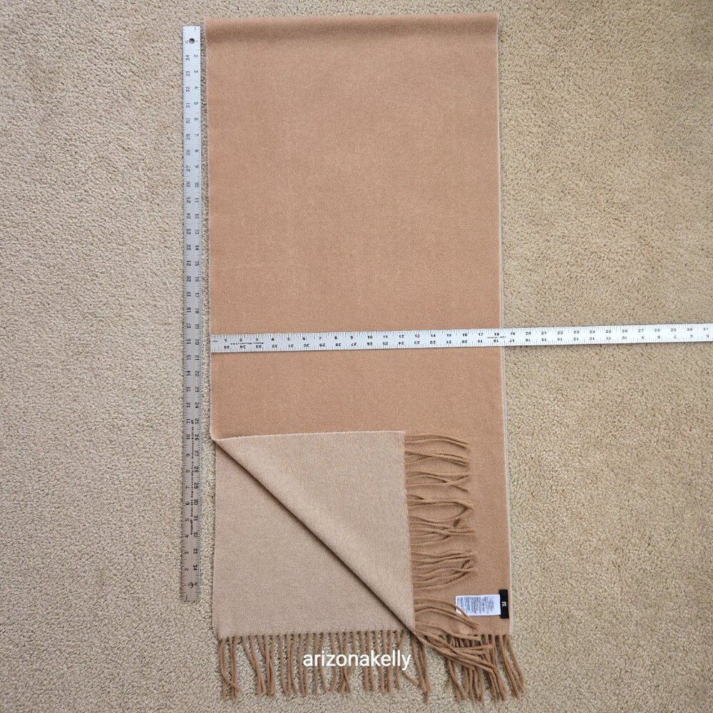 NWOT Banana Republic Italian Wool Cashmere Scarf in Camel - Picture 2 of 15